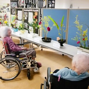 10月の生け花クラブ